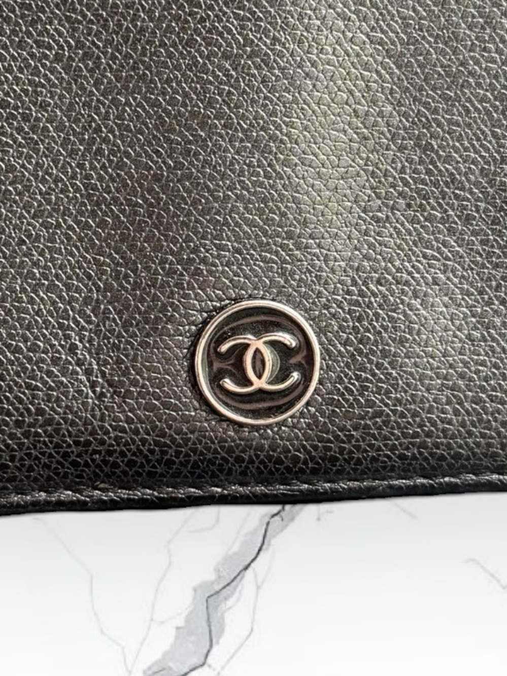 CHANEL Black Caviar Leather Long Wallet with CC Emblem 10964204 - Picture 13 of 13